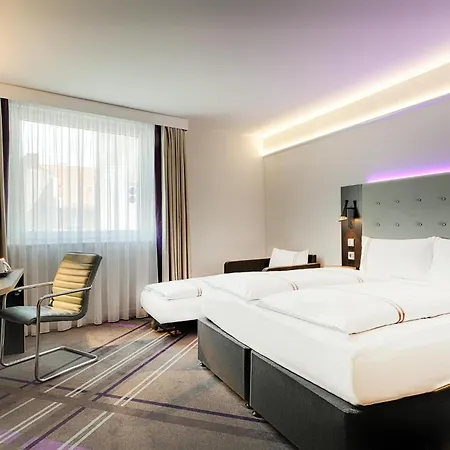 Premier Centre Hotel