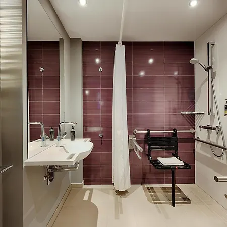 Hotel Premier Centre 3*